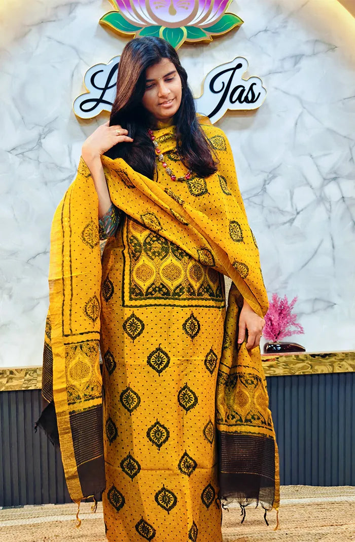Ajrakh Silk Linen Salwar 11 Main image