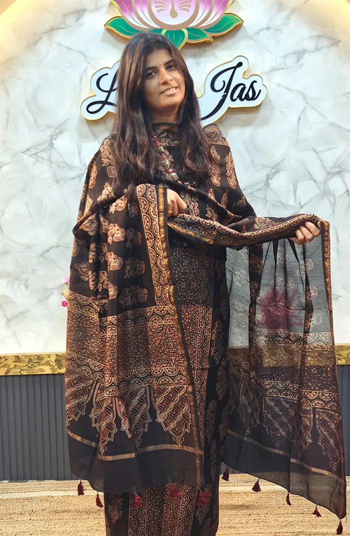 Chanderi Silk Ajrakh Salwar_7 Main image