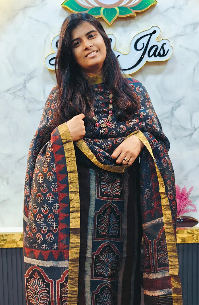 Ajrakh Silk Linen Salwar 6 Secondary image