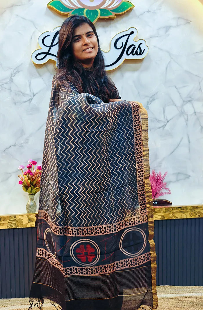 Ajrakh Silk Linen Salwar 4 Secondary image