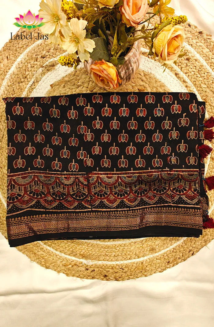 Premium Maheshwari Silk Saree with Ajrakh 6 Main image