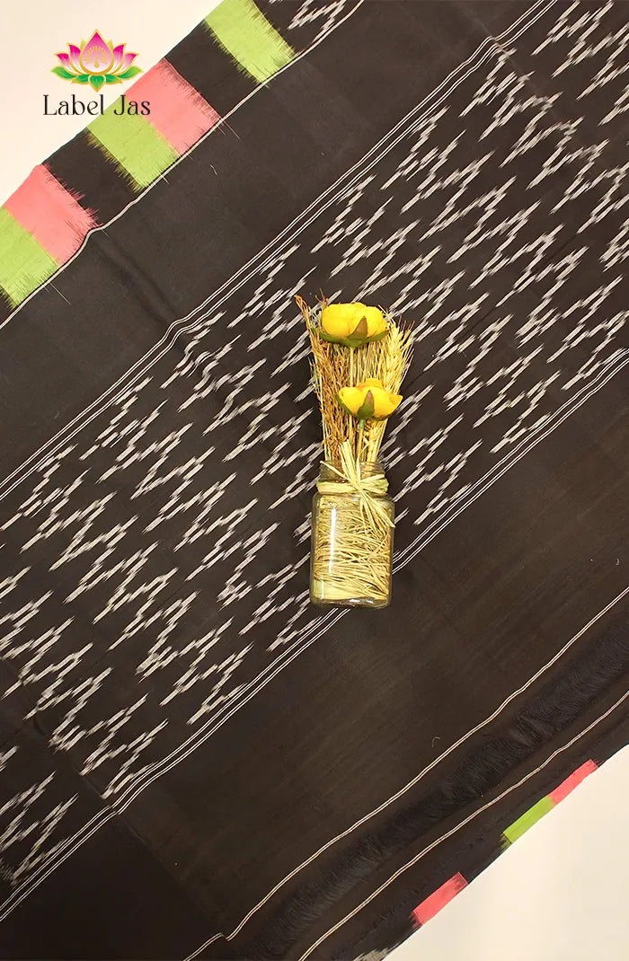 Premium Double Ikkat Saree 4 Secondary image