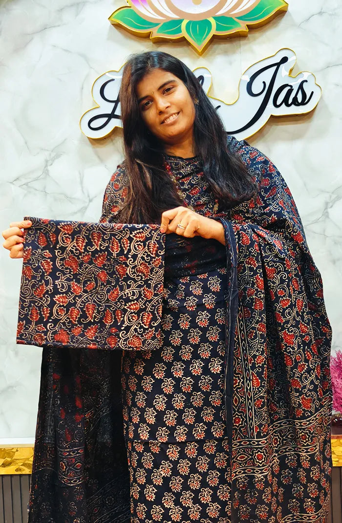 Ajrak Handblock Salwar 13 Secondary image