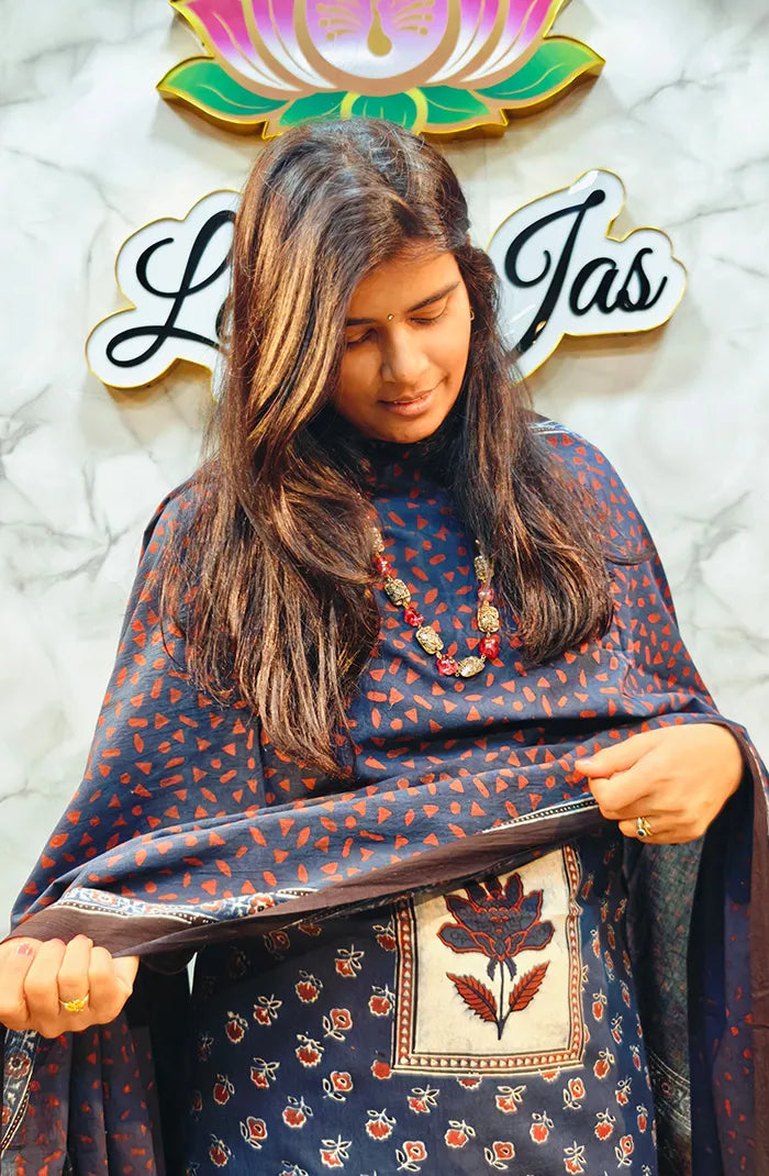 Ajrak Handblock Salwar 2 Secondary image