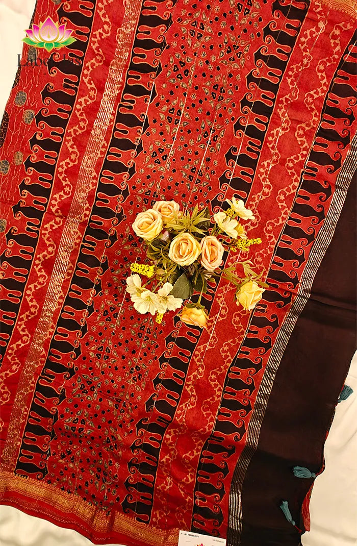 Premium Maheshwari Silk Saree with Ajrakh 4 Secondary image