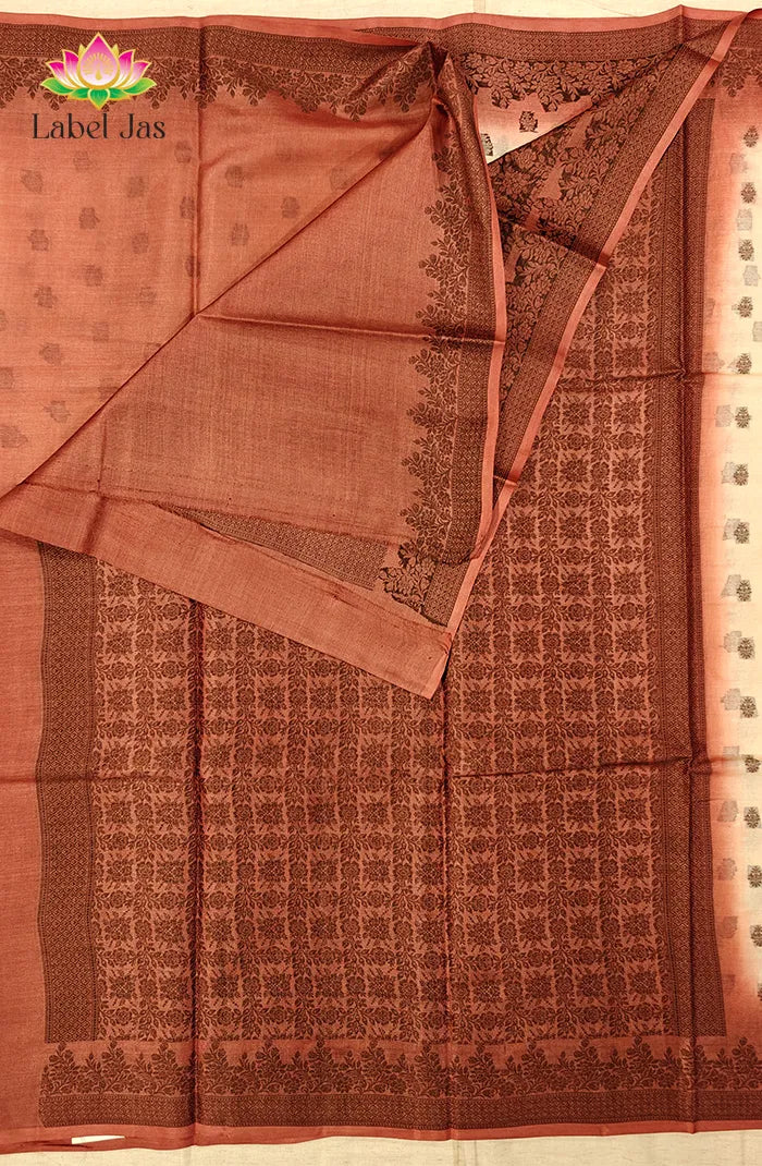 Tussar Saree with Banarasi Motifs 6