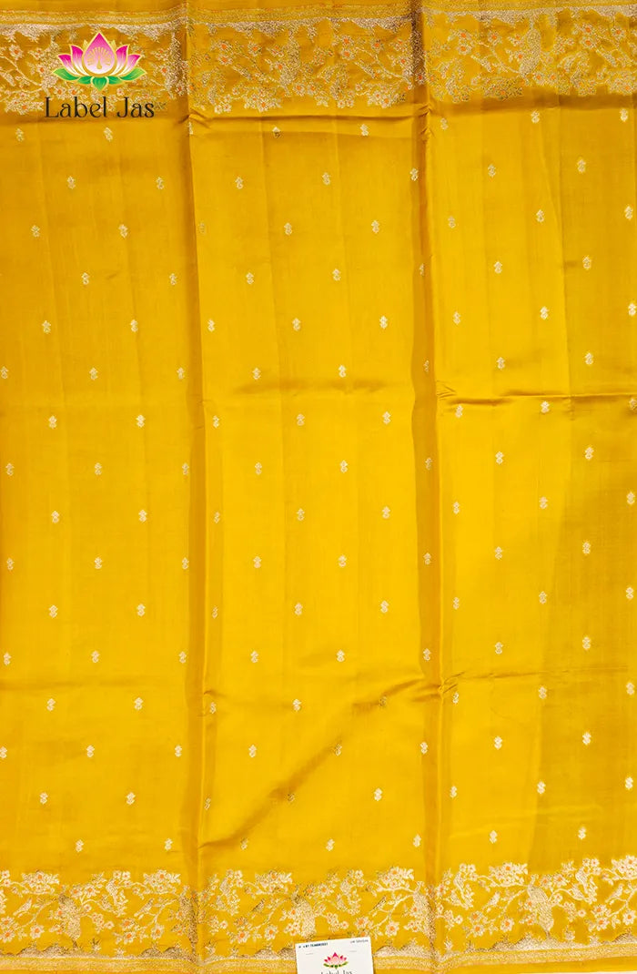 Premium Chiniya Silk Saree 7