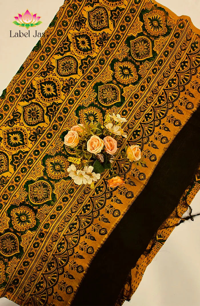 Ajrakh X Chanderi Saree 2 Secondary image