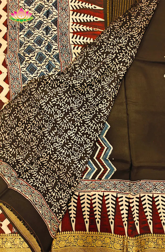 Dola Silk Saree with Ajrakh Handblock Print 9 Secondary image