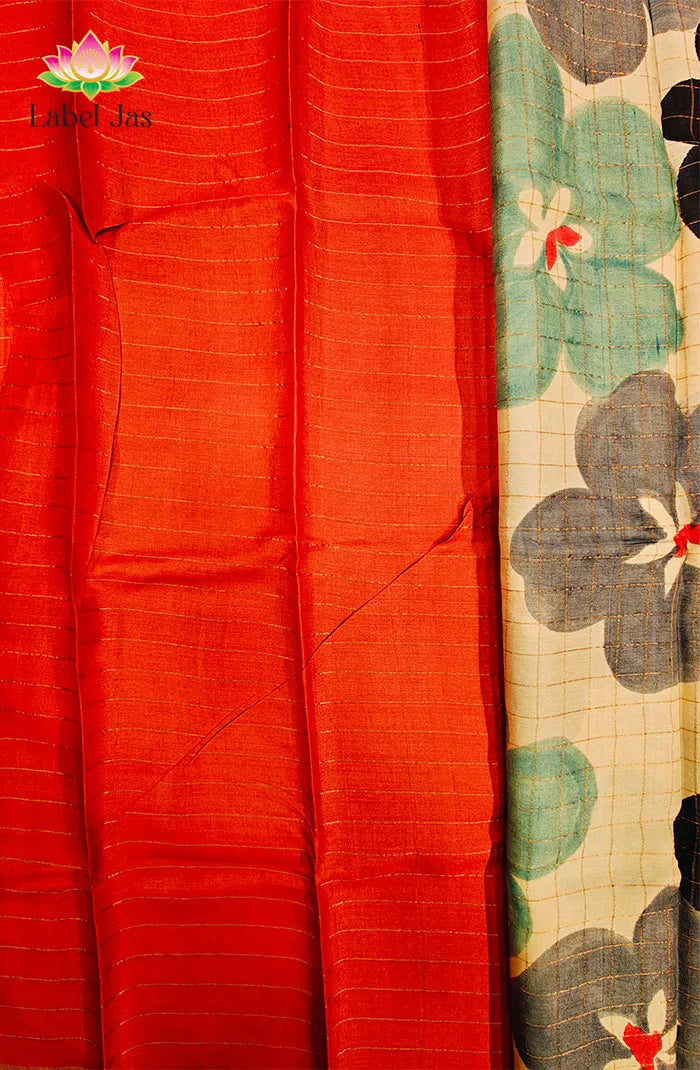 Off White Digital Printed Saree 2 Secondary image