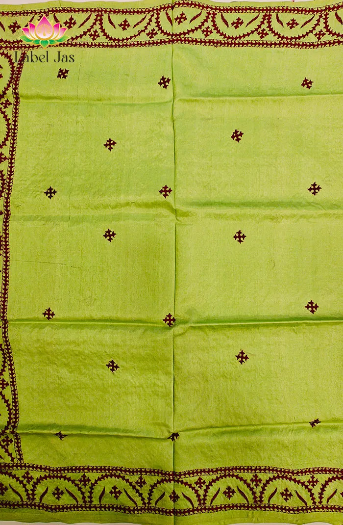Desi Tussar with Kutch Work Saree 2 Secondary image