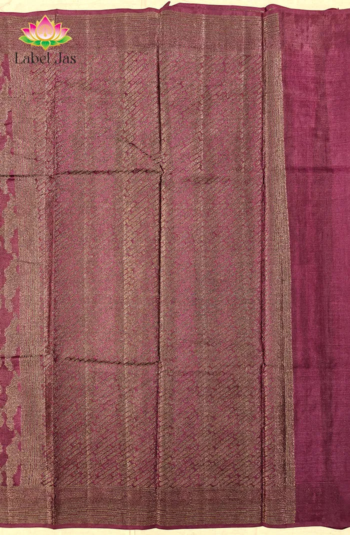 Tussar Saree with Banarasi Motifs 4