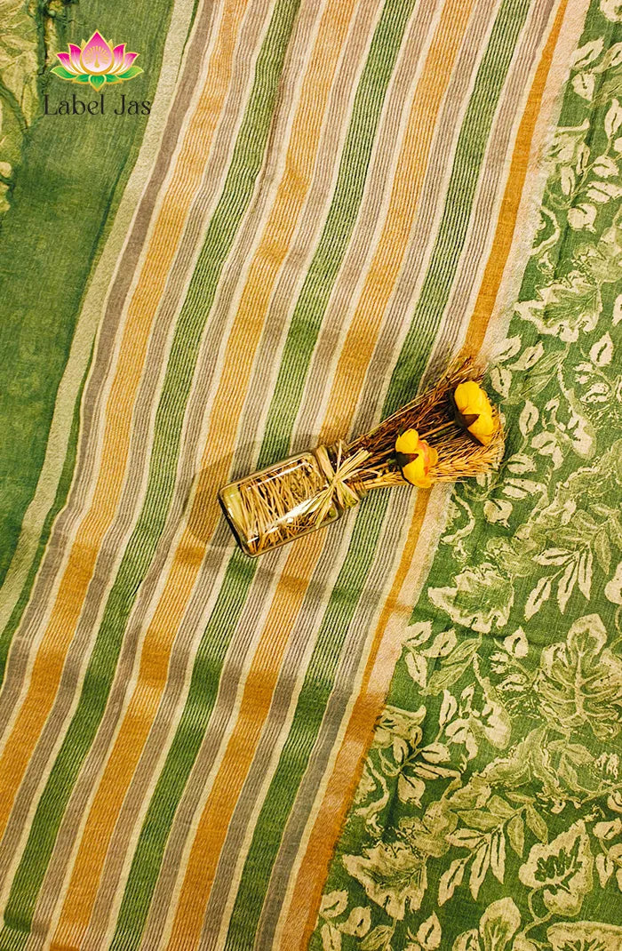 Pure  Linen Saree with Digital print 9